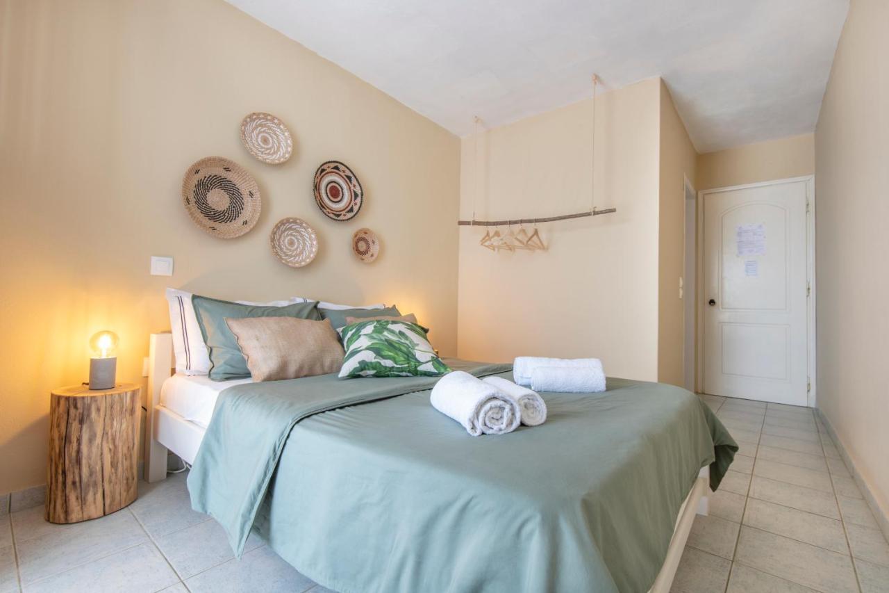 Puerto Seaside Rooms Akhladheri ภายนอก รูปภาพ