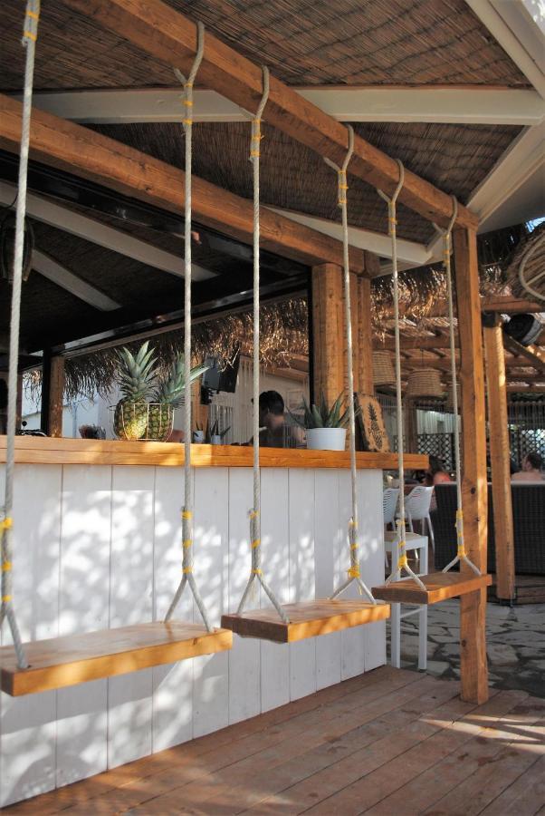 Puerto Seaside Rooms Akhladheri ภายนอก รูปภาพ
