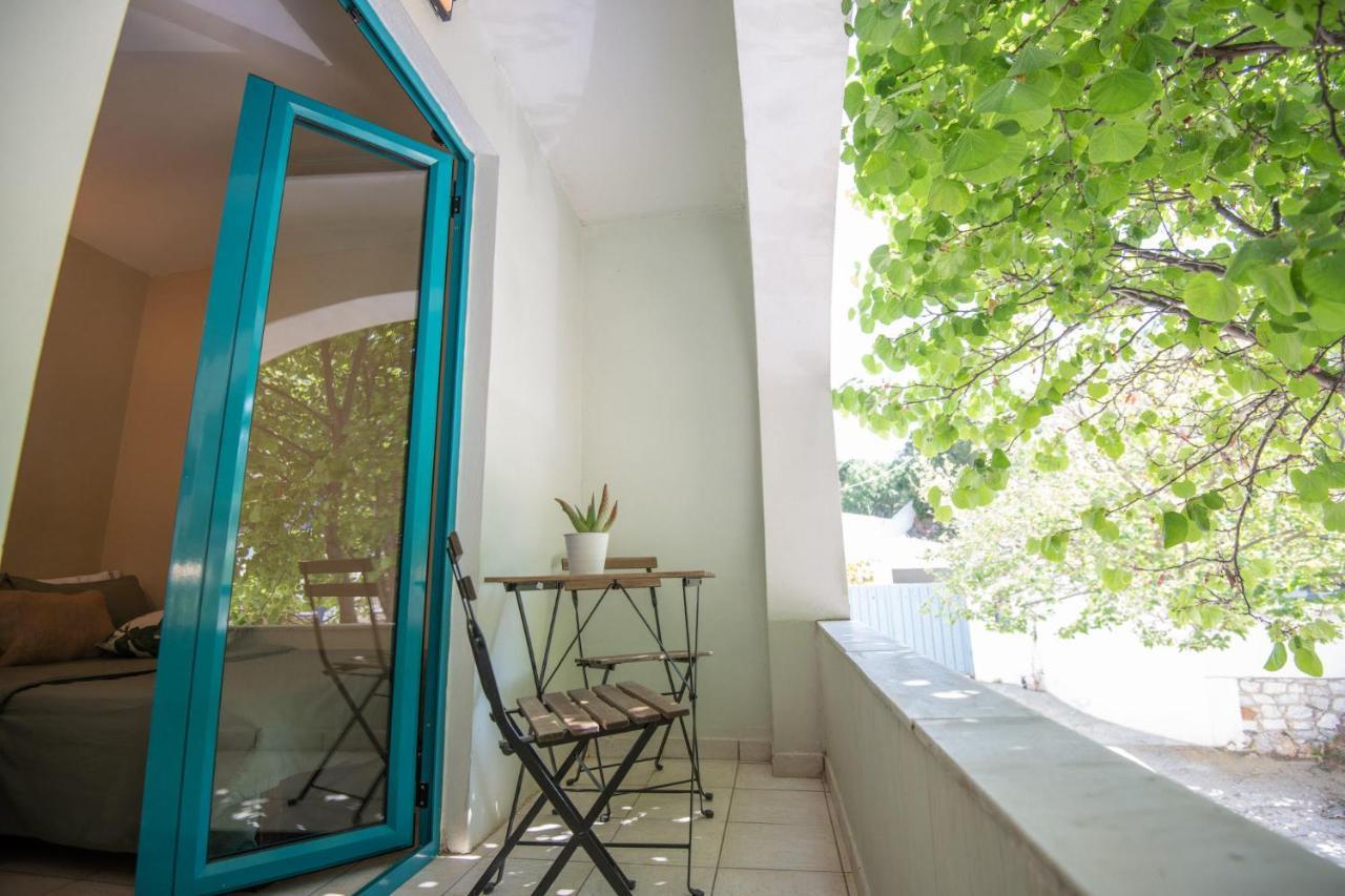 Puerto Seaside Rooms Akhladheri ภายนอก รูปภาพ