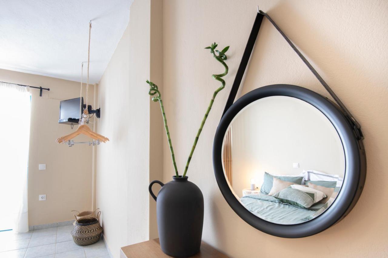 Puerto Seaside Rooms Akhladheri ภายนอก รูปภาพ