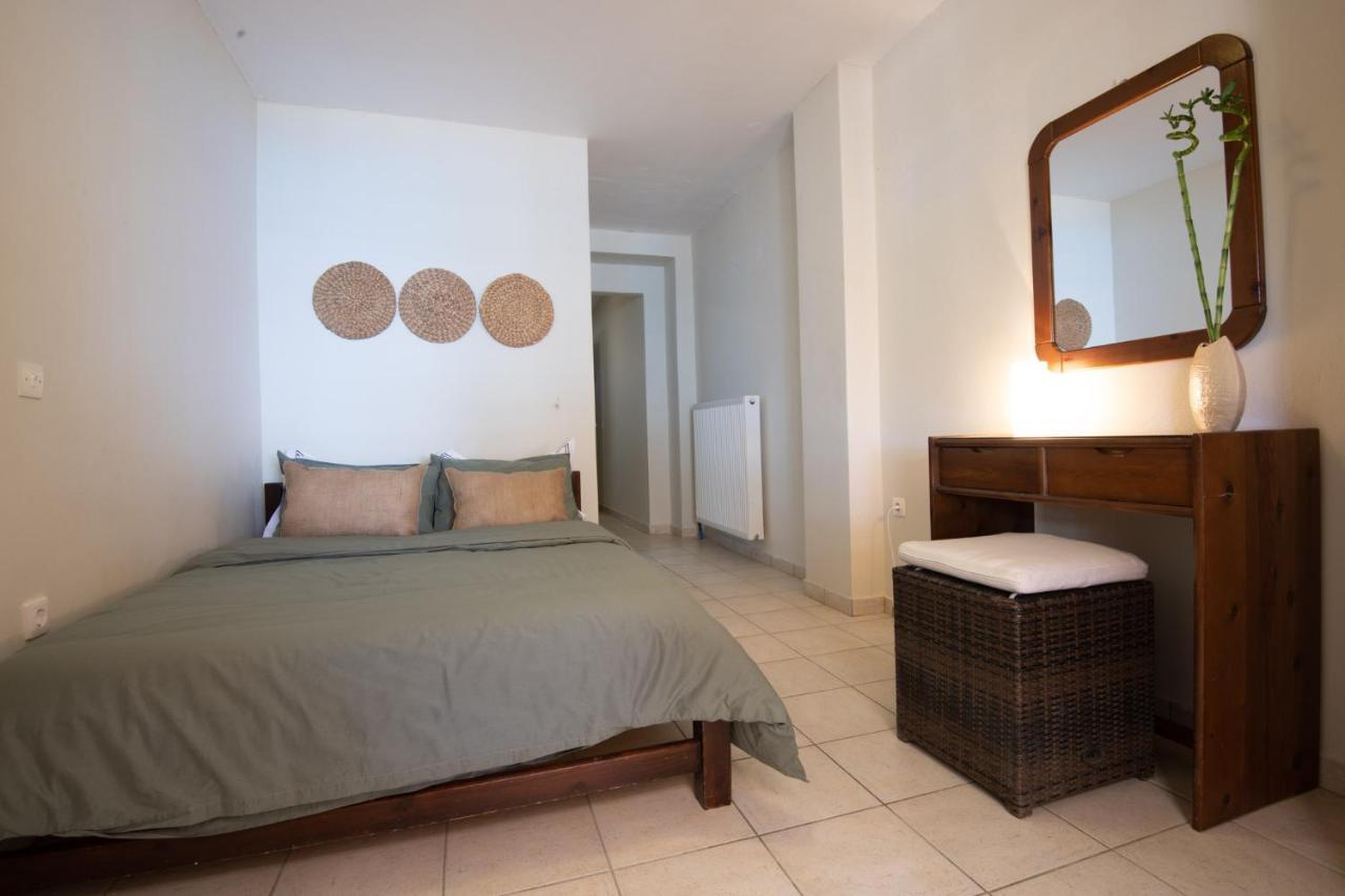 Puerto Seaside Rooms Akhladheri ภายนอก รูปภาพ