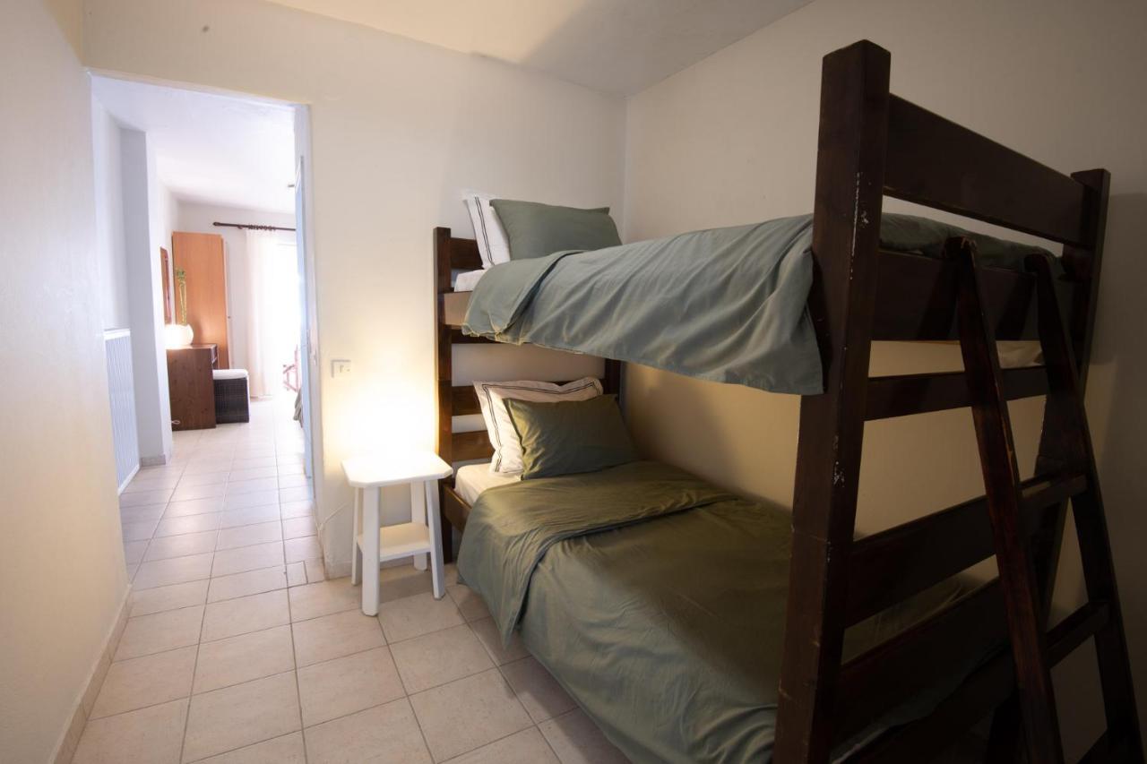 Puerto Seaside Rooms Akhladheri ภายนอก รูปภาพ