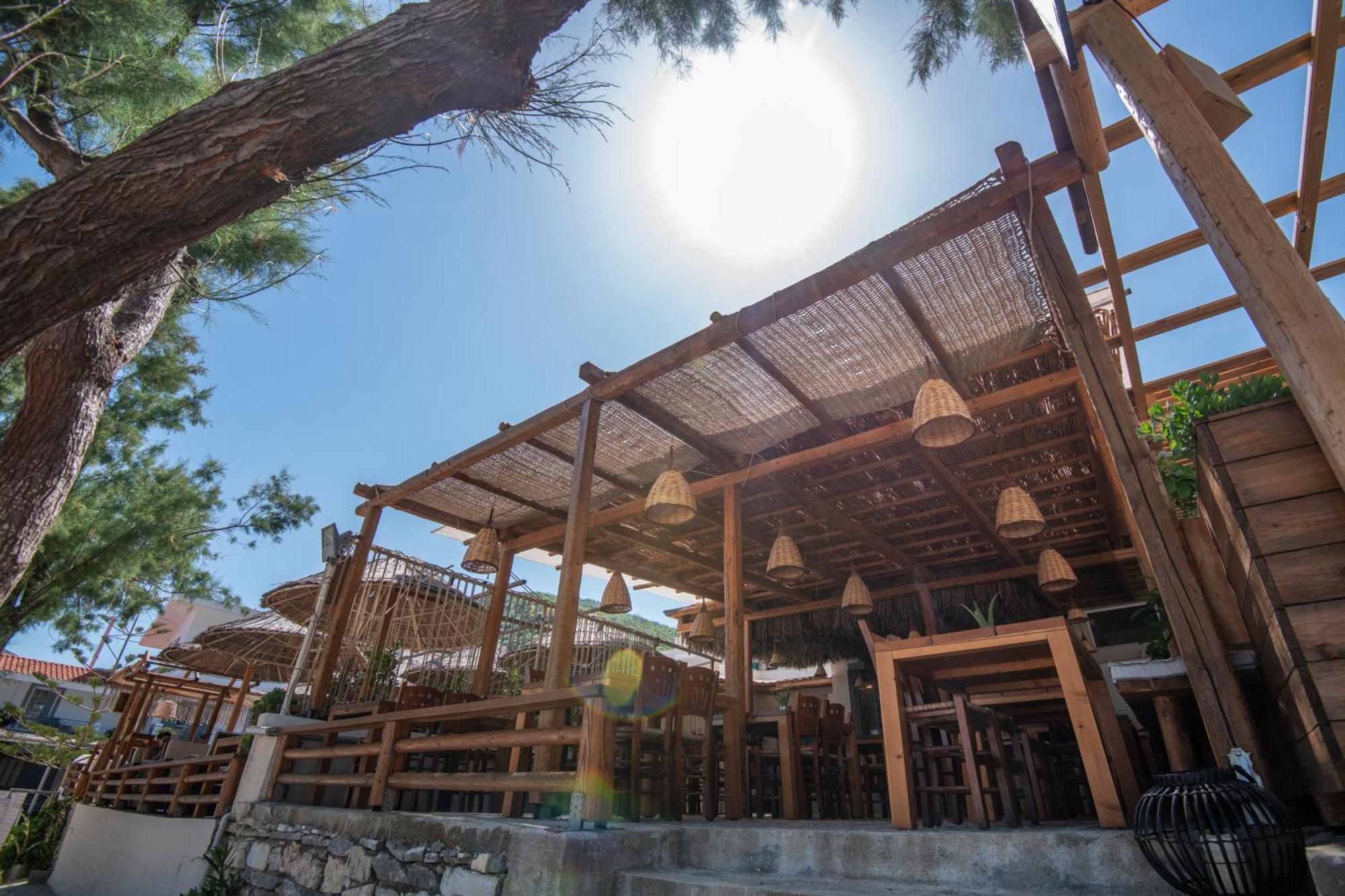 Puerto Seaside Rooms Akhladheri ภายนอก รูปภาพ