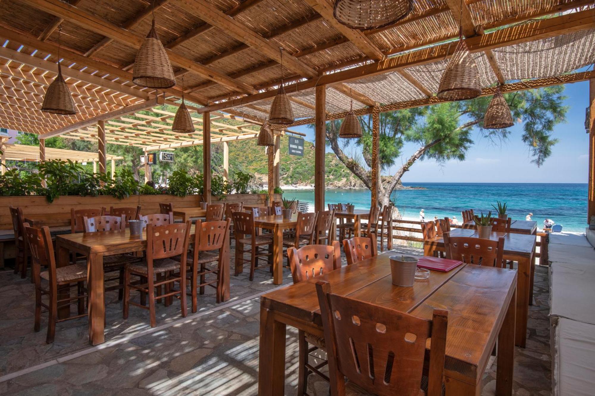 Puerto Seaside Rooms Akhladheri ภายนอก รูปภาพ